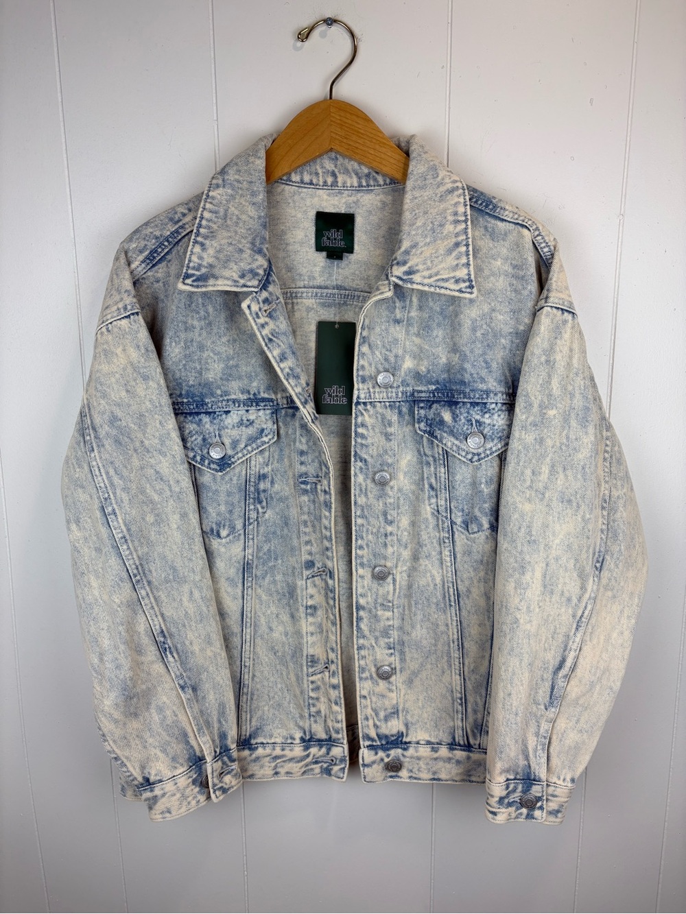 NWT Light Wash Distressed Grunge Jean Jacket